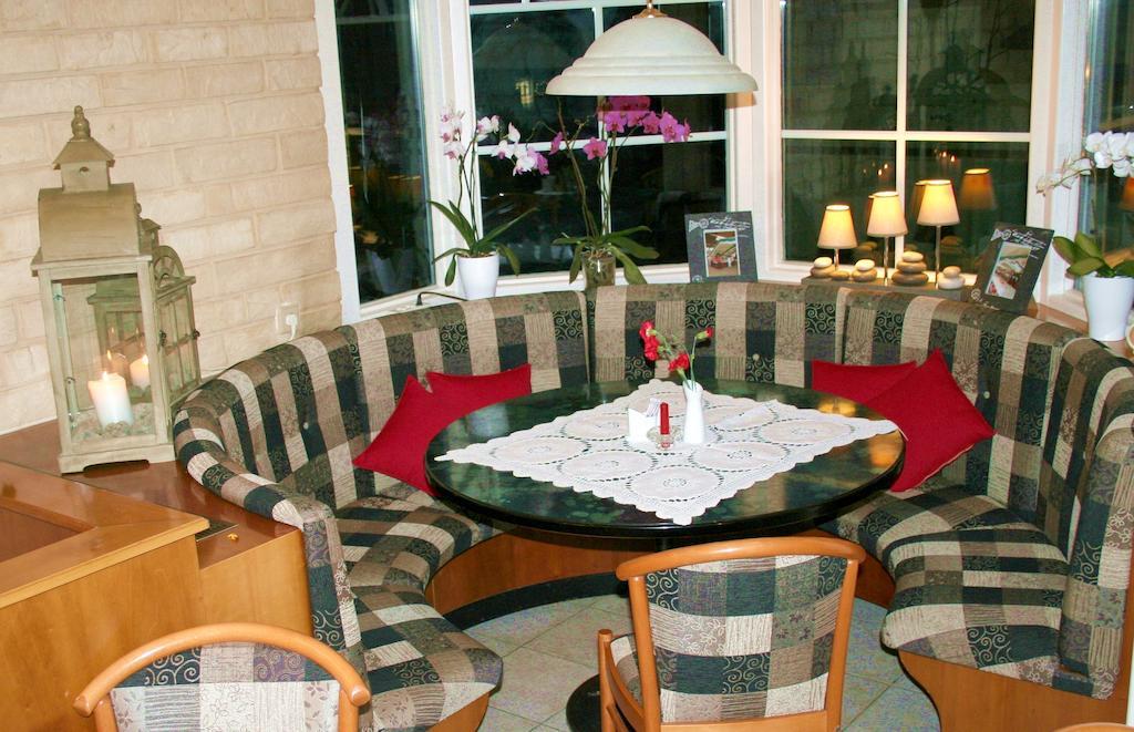 Hotel -Winterfelder Hof Apenburg-Winterfeld ภายนอก รูปภาพ