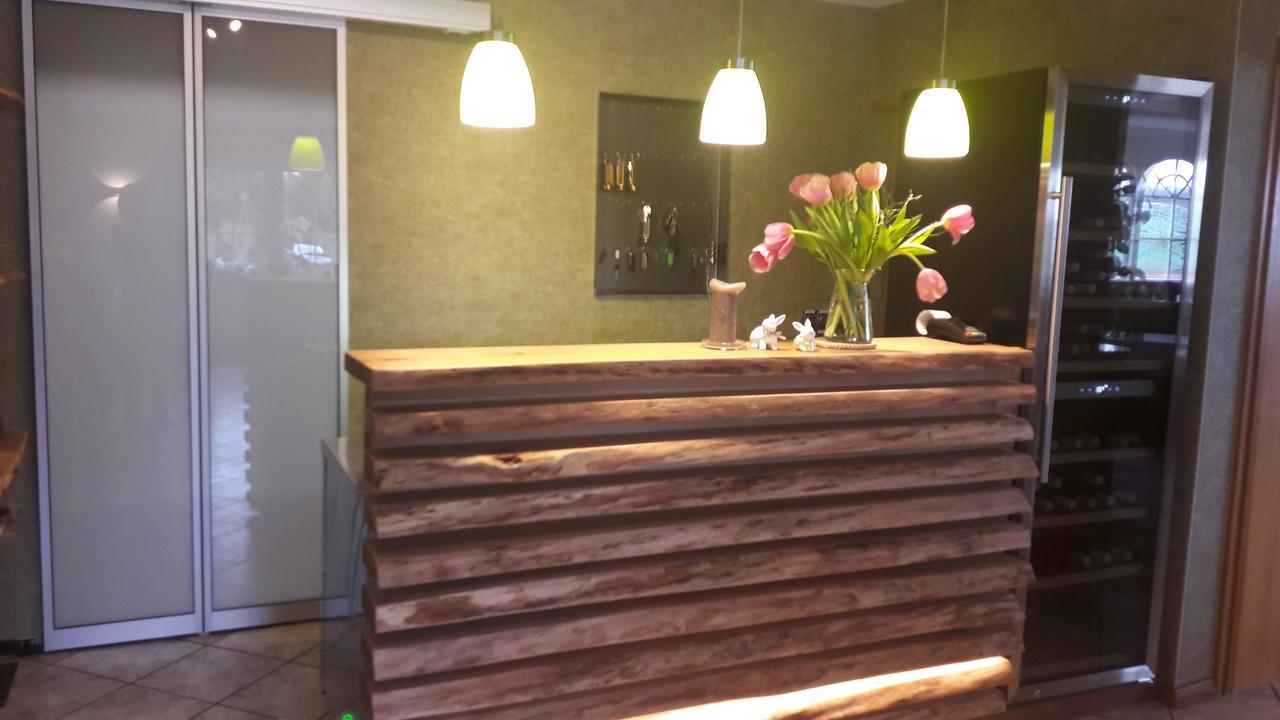 Hotel -Winterfelder Hof Apenburg-Winterfeld ภายนอก รูปภาพ